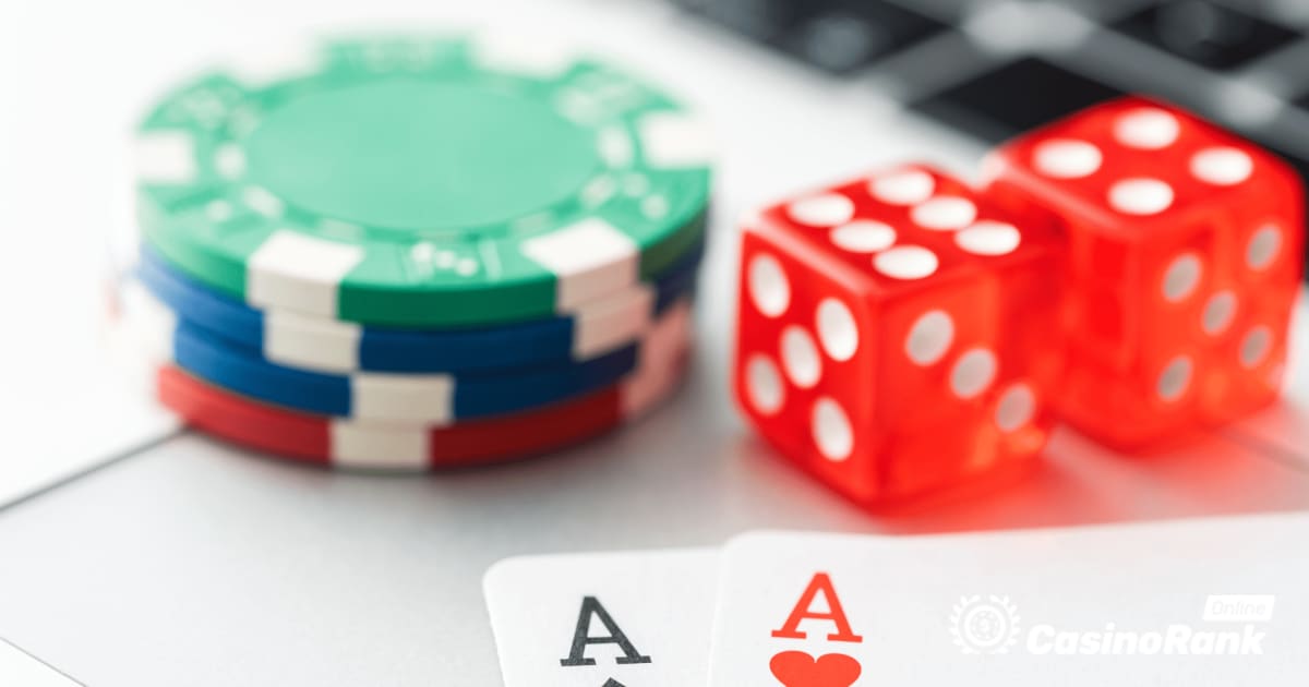 Póquer en línea vs. Póquer estándar: ¿cuál es la diferencia?